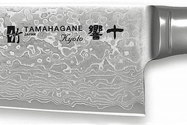 https://www.blade-boutique.com/wp-content/uploads/2024/01/tamahagane-tamahagane-banboo-kyoto-63-layer-damascus-japanese-chefs-slicersujihiki-240mm__74043.1632913675-600x402.jpg